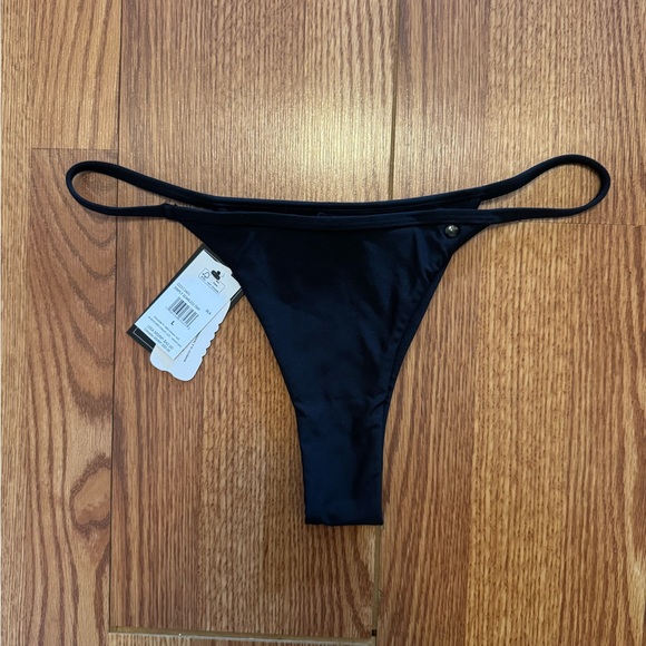 Volcom Bikini Bottom - Picture 2 of 6